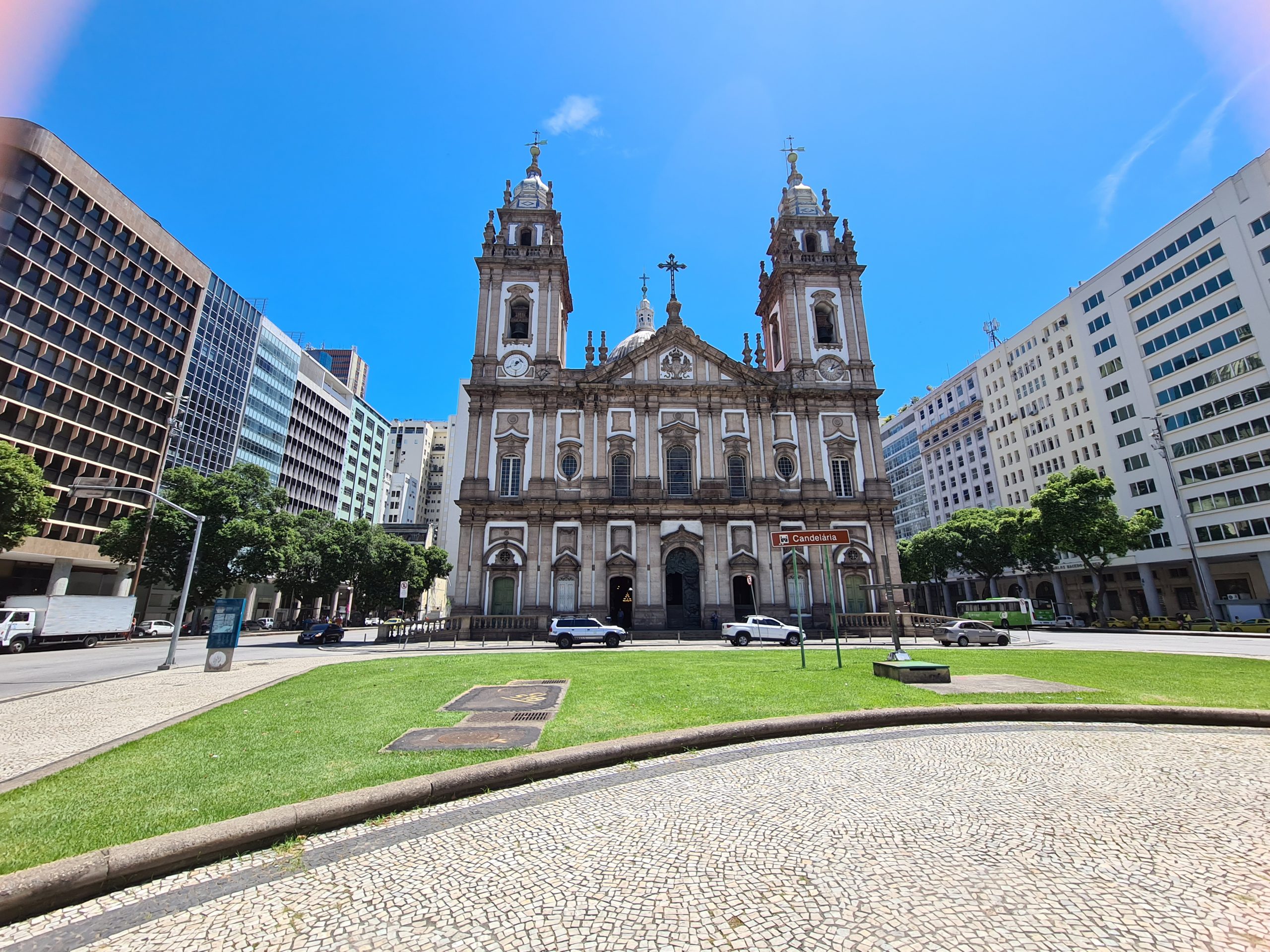 Igreja da Candel&aacute;ria