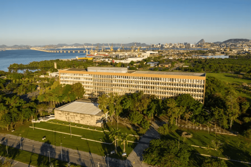 Universidade Federal do Rio de Janeiro